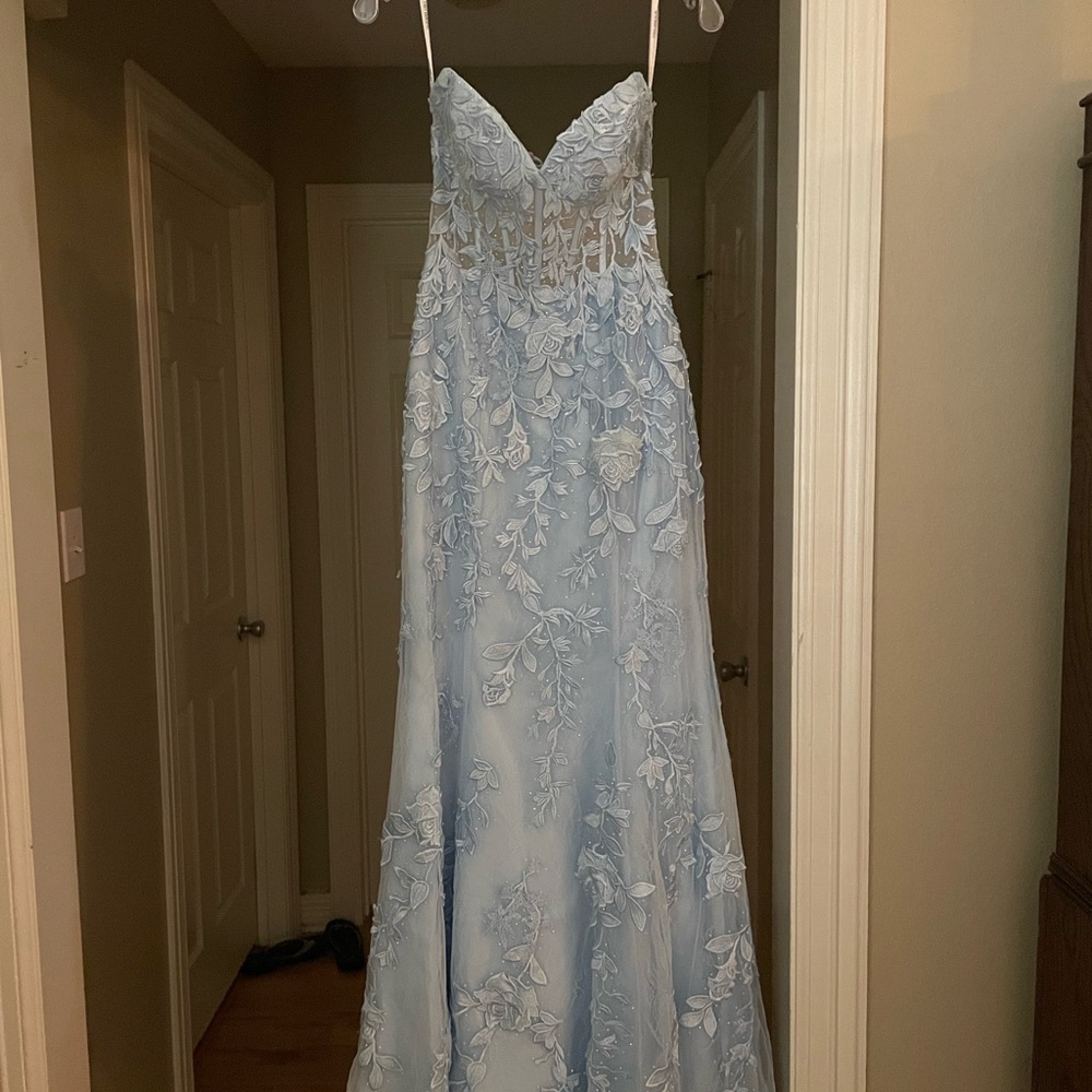 Sherri Hill Prom Dress